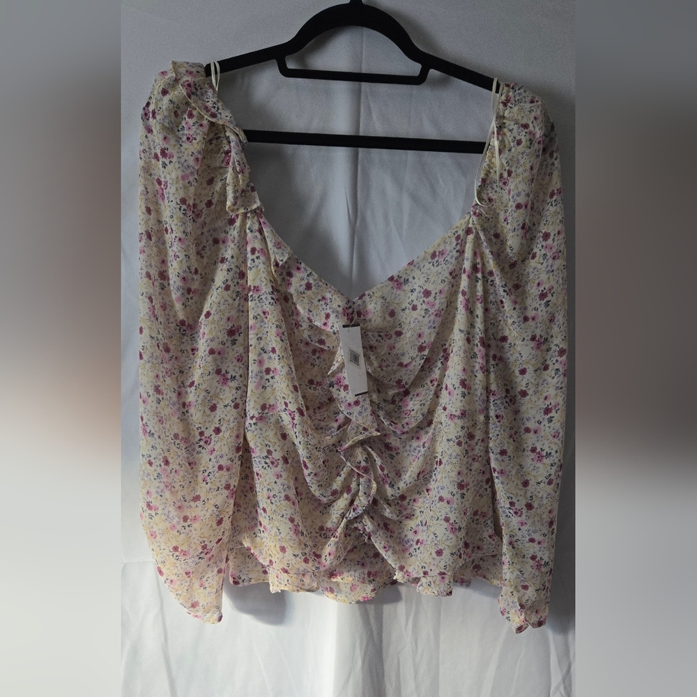 NWT ASTR The Label Floral Ruched Sleeve Crop Purple Mustard Ditsy Top Size XL
